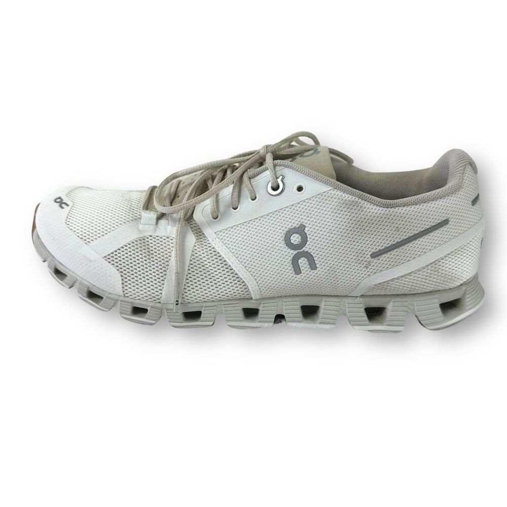 On Running Women's White Gray Athletic Shoes